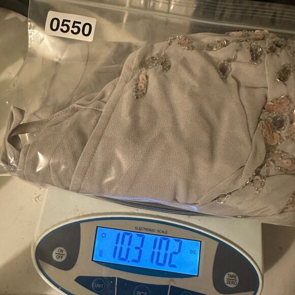 Anthology Top Women 22, 24 Plus Gray Sequins Chiffon Sheer Layers Retro Glam NWT - Picture 9 of 9